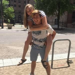 Meet your Posher, Emalee